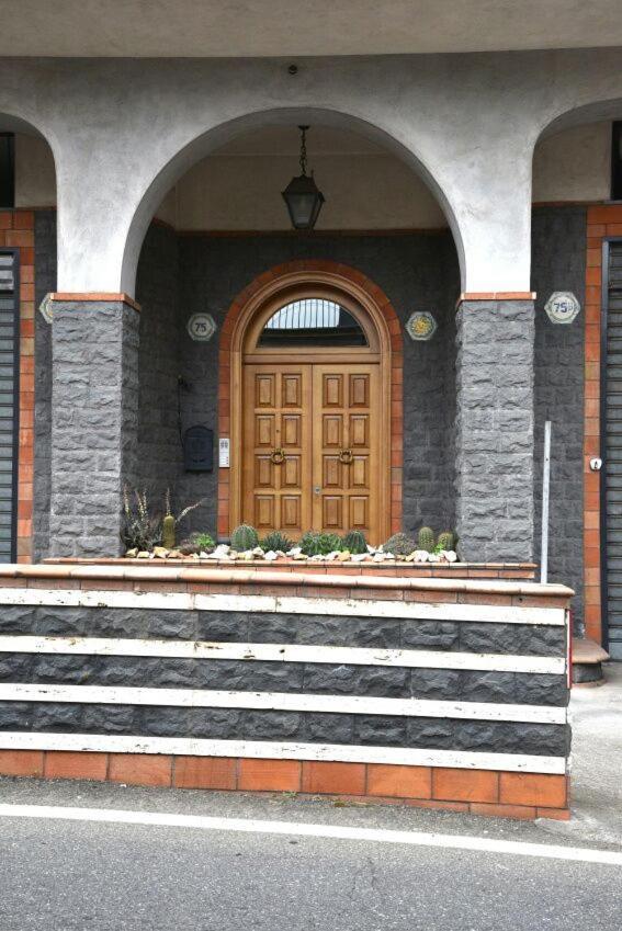 ジャッレ Casa Zu' Saruヴィラ エクステリア 写真